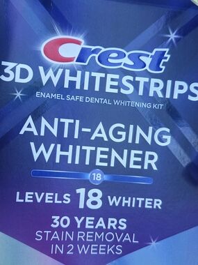 Crest 3D Whitestrips Anti-Aging Whitener 14 Treatments NEW Sealed